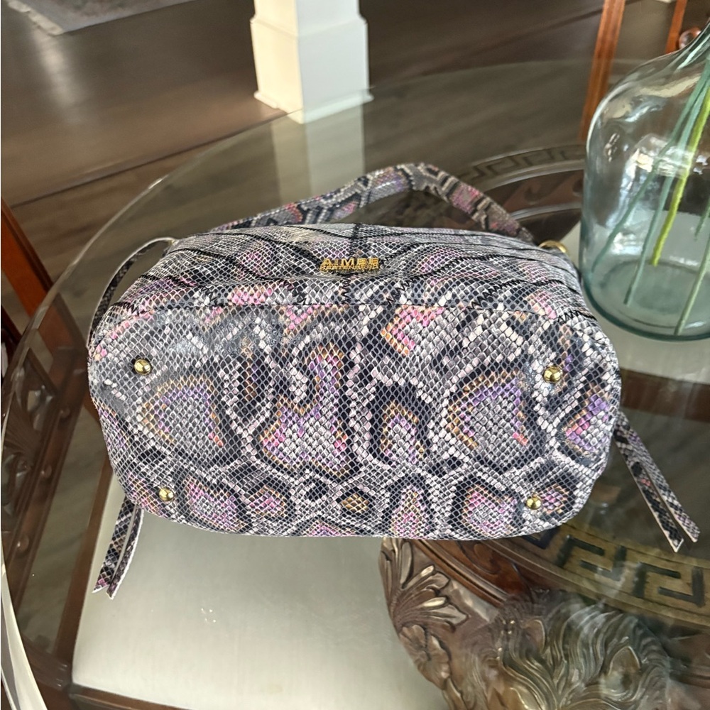 🩶🩷AIMEE KESTENBERG LEATHER EXOTIC SNAKESKIN HOBO BAG!🩶🩷 - Picture 5 of 12